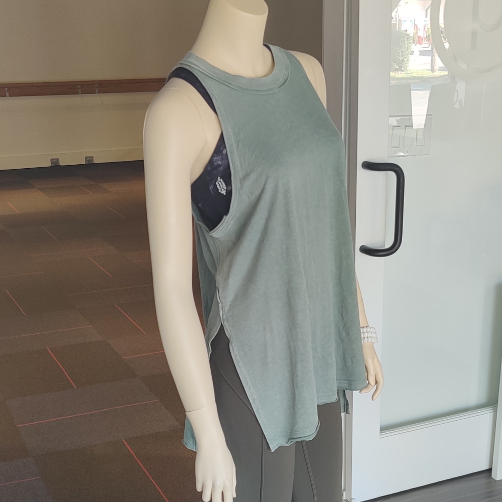 Free People Solid Fade With the Waves Tank